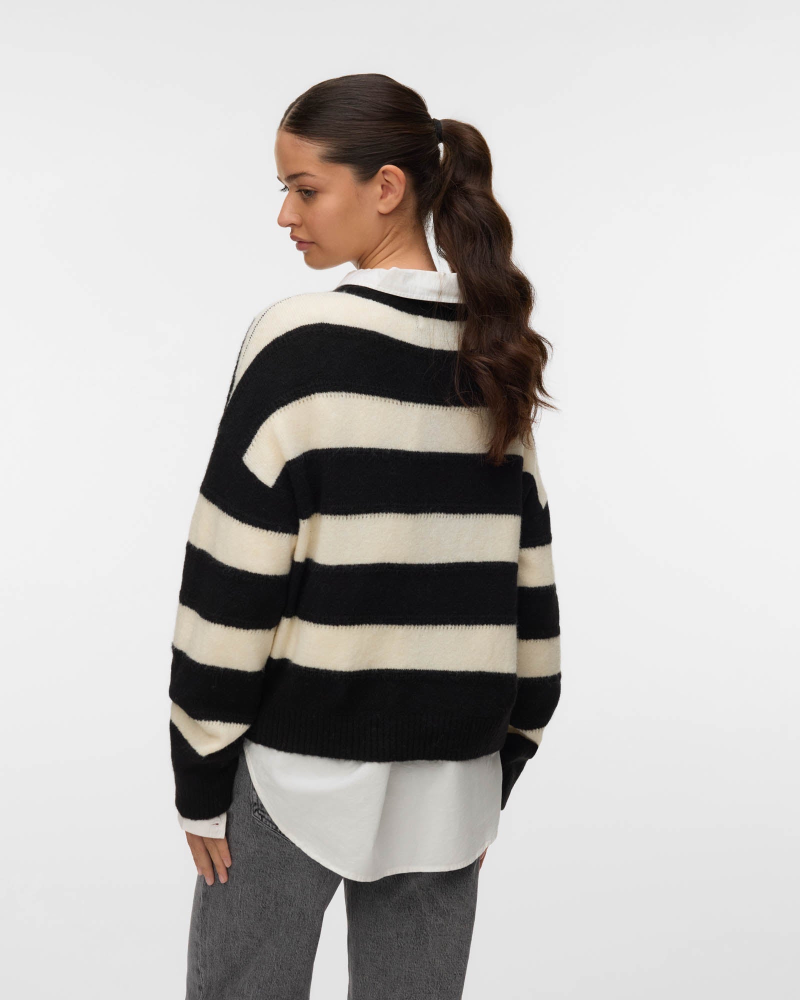 VMINEZ HIGH NECK JUMPER
